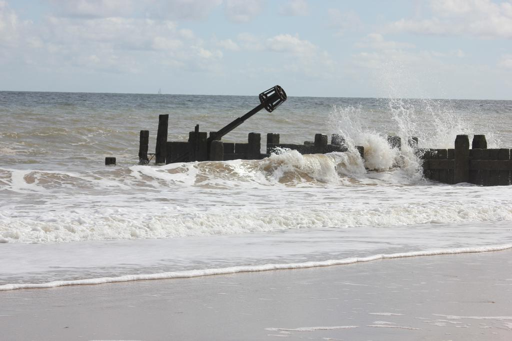Seaview Cottage Bacton  ภายนอก รูปภาพ